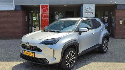 Gebruikt 2024 Toyota Yaris Cross Edition SUV | € 27.839 (Eerlijke prijs)