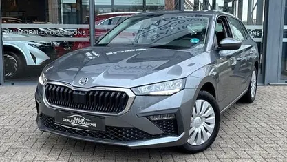 Occasion 2025 Skoda Scala Selection Hatchback | € 24.900 (Eerlijke prijs)