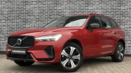 Rood Gebruikt 2025 Volvo XC60 Plus SUV | € 58.894 (Eerlijke prijs)
