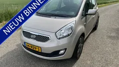 Beige Gebruikt 2011 Kia Venga Hatchback | € 5.950 (Eerlijke prijs)