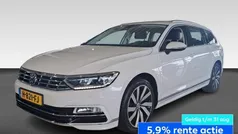 Wit Gebruikt 2019 VW Passat Highline Stationwagen | € 24.875 (Eerlijke prijs)