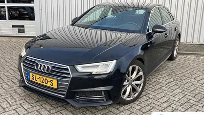 Zwart Occasion 2018 Audi A4 S-Line Sedan | € 19.895 (Eerlijke prijs)