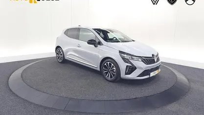 Occasion 2025 Renault Clio V Techno Hatchback | € 22.595 (Eerlijke prijs)