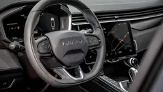 Zwart, metallic lak Gebruikt 2023 Lynk & Co 01 SUV | € 28.900 (Eerlijke prijs)