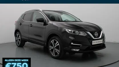 Zwart Gebruikt 2020 Nissan Qashqai N-Connecta SUV | € 19.290 (Eerlijke prijs)