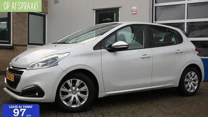 Occasion 2016 Peugeot 208 Hatchback | € 6.400 (Eerlijke prijs)