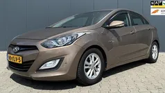 Bruin Gebruikt 2012 Hyundai i30 Hatchback | € 6.495 (Eerlijke prijs)