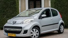 Grijs Gebruikt 2010 Peugeot 107 Hatchback | € 4.240 (Eerlijke prijs)