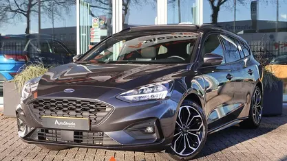 Grijs Gebruikt 2021 Ford Focus ST-Line Stationwagen | € 18.395 (Eerlijke prijs)