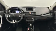 Wit Gebruikt 2011 Renault Mégane III Bose Edition Hatchback | € 5.750 (Eerlijke prijs)
