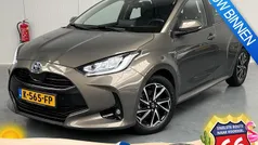 Gebruikt 2020 Toyota Yaris Hybrid Hatchback | € 19.950 (Eerlijke prijs)