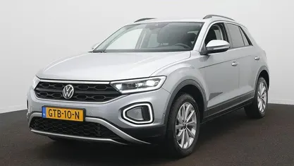 Occasion 2024 VW T-Roc Edition SUV | € 31.995 (Eerlijke prijs)