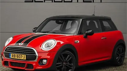 Gebruikt 2017 Mini John Cooper Works Chili Hatchback | € 15.400 (Eerlijke prijs)