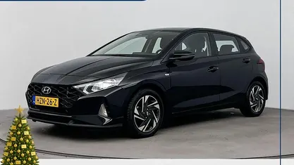 Zwart Gebruikt 2023 Hyundai i20 Comfort Hatchback | € 21.900 (Eerlijke prijs)