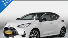 Gebruikt 2020 Toyota Yaris Hybrid Executive Hatchback | € 21.950 (Eerlijke prijs)