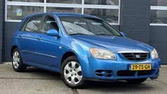 Blauw Gebruikt 2007 Kia Cerato Hatchback | € 3.999 (Eerlijke prijs)