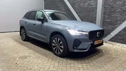 Gebruikt 2022 Volvo XC60 Plus SUV | € 44.700 (Eerlijke prijs)