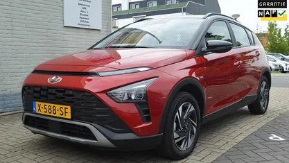Rood Gebruikt 2024 Hyundai Bayon Comfort SUV | € 21.950 (Eerlijke prijs)