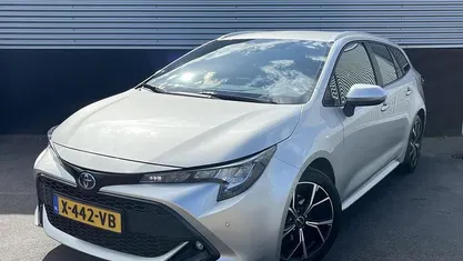 Grijs Occasion 2022 Toyota Corolla Limited Stationwagen | € 24.700 (Eerlijke prijs)