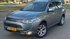 Grijs Gebruikt 2013 Mitsubishi Outlander Instyle SUV | € 8.950 (Eerlijke prijs)