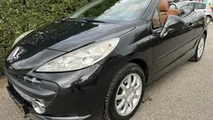 Zwart Gebruikt 2008 Peugeot 207 CC Roland Garros Cabriolet | € 2.200 (Eerlijke prijs)
