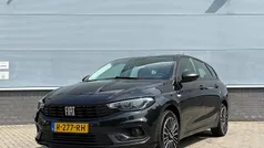 Zwart Gebruikt 2022 Fiat Tipo Street Stationwagen | € 22.895 (Eerlijke prijs)