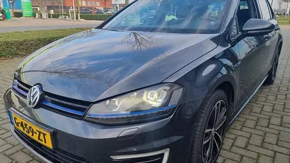 Occasion 2015 VW Golf VII GTE Hatchback | € 9.999 (Goede deal)