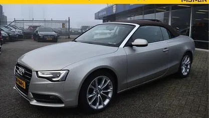 Grijs Gebruikt 2015 Audi A5 Cabriolet Sport Cabriolet | € 21.950 (Eerlijke prijs)