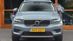 Grijs Gebruikt 2022 Volvo XC40 Inscription SUV | € 32.950 (Eerlijke prijs)