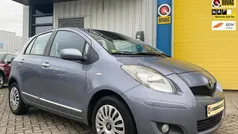Blauw Gebruikt 2011 Toyota Yaris Hatchback | € 5.995 (Eerlijke prijs)