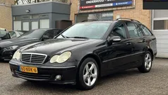 Zwart Gebruikt 2004 Mercedes C200 Avantgarde Stationwagen | € 1.999 (Goede deal)