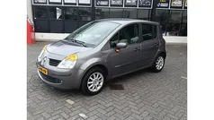 Grijs Gebruikt 2005 Renault Modus Luxe MPV | € 2.499 (Eerlijke prijs)