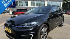 Zwart Gebruikt 2020 VW e-Golf Hatchback | € 13.440 (Eerlijke prijs)