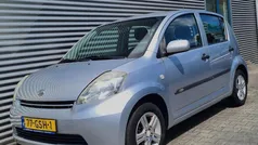 Grijs Gebruikt 2008 Daihatsu Sirion Hatchback | € 2.295 (Eerlijke prijs)