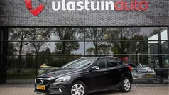 Gebruikt 2018 Volvo V40 CC Momentum Stationwagen | € 17.950 (Goede deal)
