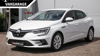 Wit Gebruikt 2021 Renault Mégane Zen Hatchback | € 18.400 (Super prijs)