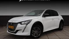 Gebruikt 2023 Peugeot e-208 Allure Hatchback | € 19.445 (Eerlijke prijs)