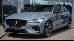 Grijs Gebruikt 2023 Volvo V60 Plus Stationwagen | € 39.995 (Eerlijke prijs)