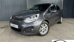 Gebruikt 2015 Kia Rio Comfort Hatchback | € 8.495 (Eerlijke prijs)