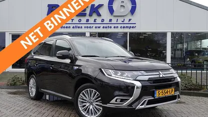 Occasion Mitsubishi Outlander P-HEV Intense+ 2023 Zwart SUV
