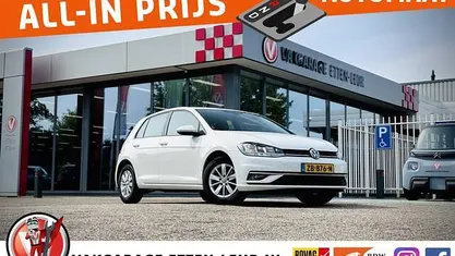 Wit Gebruikt 2018 VW Golf VII Comfortline Hatchback | € 17.485 (Eerlijke prijs)