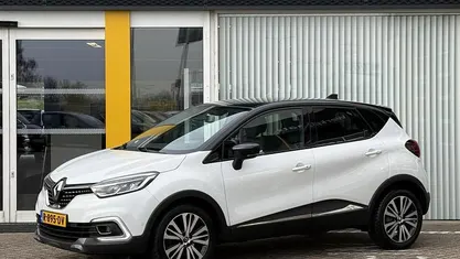 Wit Occasion 2022 Renault Captur Initiale Paris SUV | € 18.145 (Super prijs)