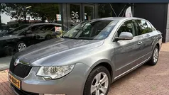 Gebruikt 2011 Skoda Superb Ambition Hatchback | € 8.499 (Eerlijke prijs)