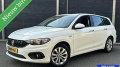 Wit Gebruikt 2019 Fiat Tipo Street Hatchback | € 12.950 (Eerlijke prijs)