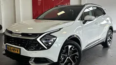 Deluxe white m Gebruikt 2024 Kia Sportage SUV | € 41.950 (Eerlijke prijs)