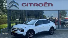 Wit Gebruikt 2023 Citroën e-C4 Shine Sedan | € 25.540 (Eerlijke prijs)