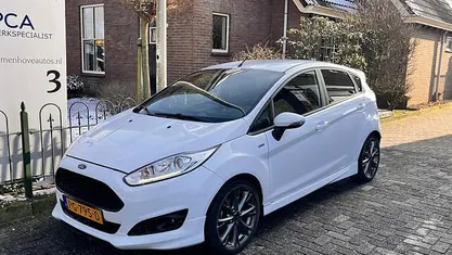 Occasion Ford Fiesta ST-Line 101 PK (74 kW) 2017 Wit Hatchback