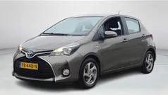 Gebruikt 2016 Toyota Yaris Hybrid Hatchback | € 11.945 (Eerlijke prijs)