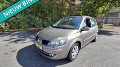 Gebruikt 2008 Renault Scénic II MPV | € 1.349 (Eerlijke prijs)