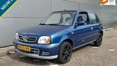 Blauw Gebruikt 2002 Nissan Micra Hatchback | € 1.450 (Eerlijke prijs)